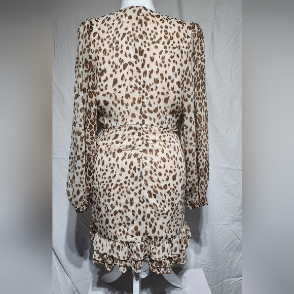 Express Leopard Print Long-sleeved Dress With Gold Accents - Picture 3 of 4
